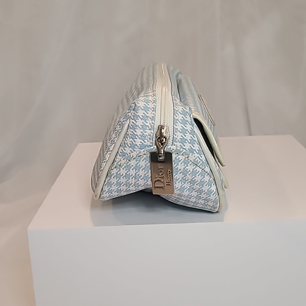 Dior Beauty Blue and White Cosmetic Bag - Picture 2 of 5